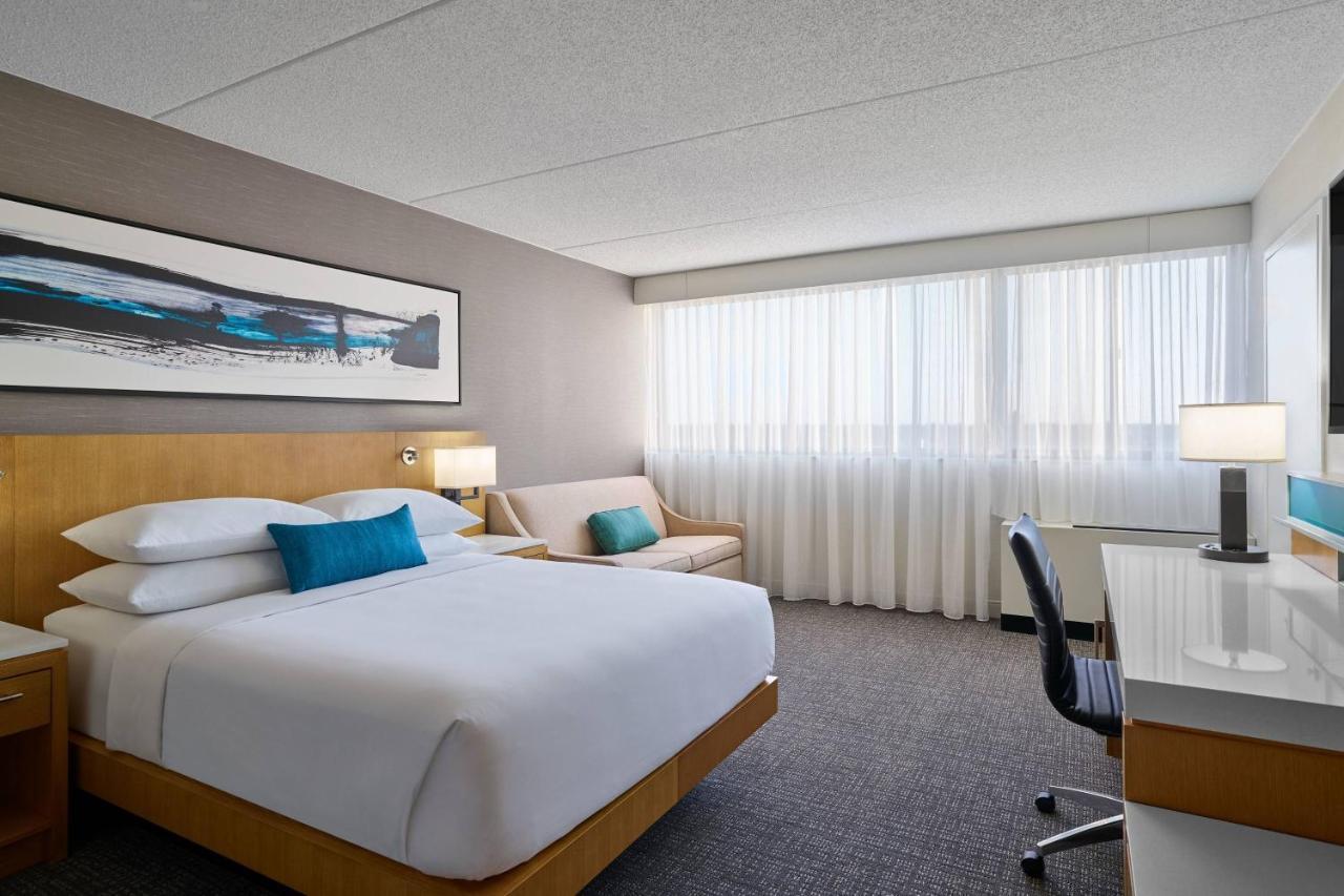 Delta Hotels By Marriott Muskegon Convention Center エクステリア 写真