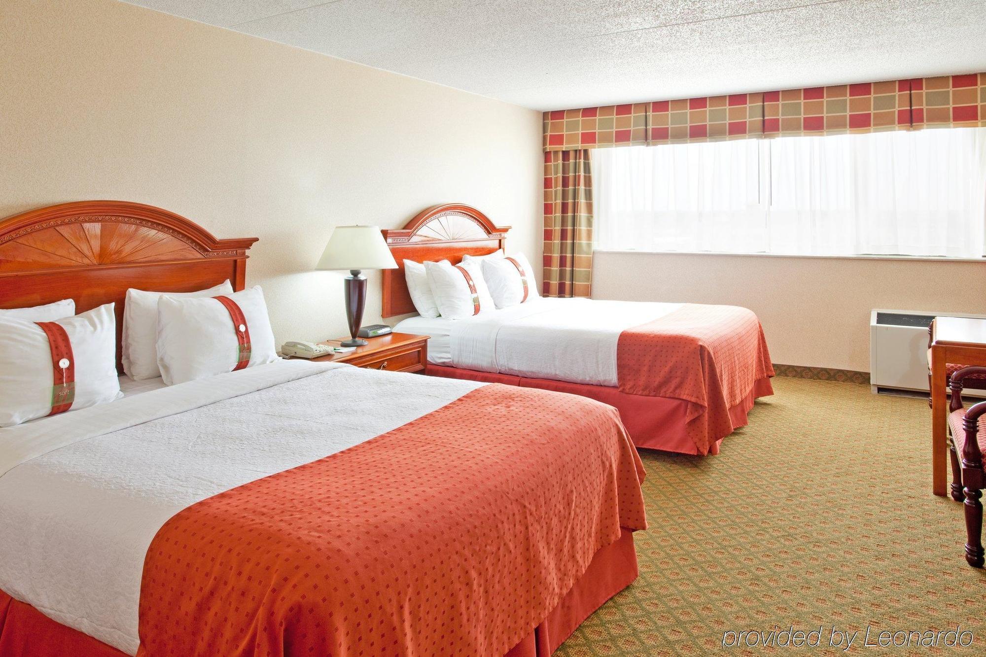 Delta Hotels By Marriott Muskegon Convention Center エクステリア 写真